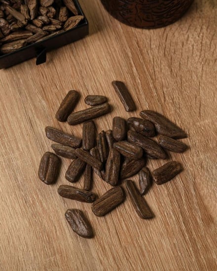 هدية رجالية من ساعة وقماش شتوي وعود فاخر