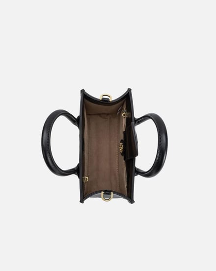 شنطة نسائية تعبر عن الفن بأناقة بلون أسود