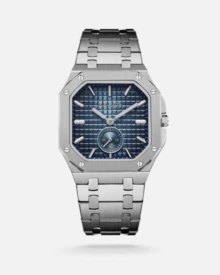 طقم رجالي ملكي مناسب للإهداء الساعة بلون فضي