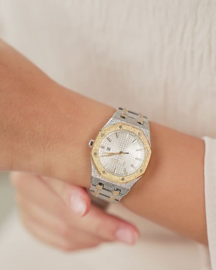 ساعة نسائية ستيل بلون ذهبي وفضي