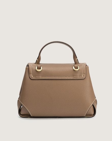 شنطة نسائية ذات حجم واسع بلون بني رملي