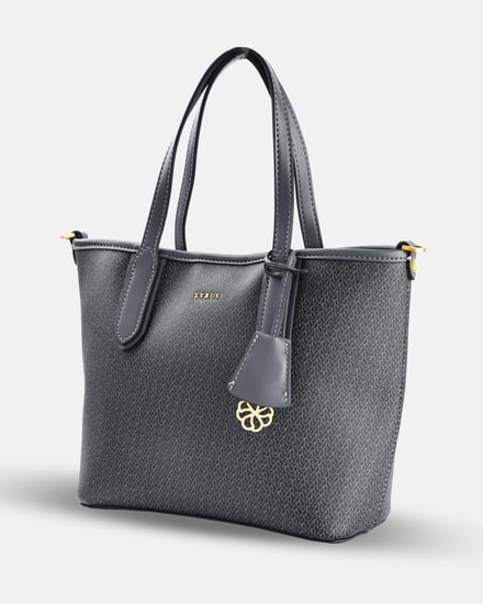 شنطة نسائية بمقاس متوسط بلون رمادي