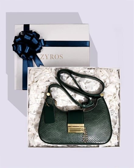 بوكس هدية لشنطة نسائية بتصميم عملي