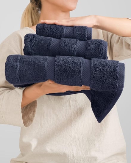 طقم من مناشف كلاسيك بلون أزرق