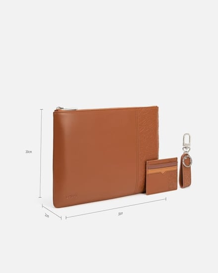 طقم كلتش ومحفظة وميدالية تعبر عن الأصالة بلون بني