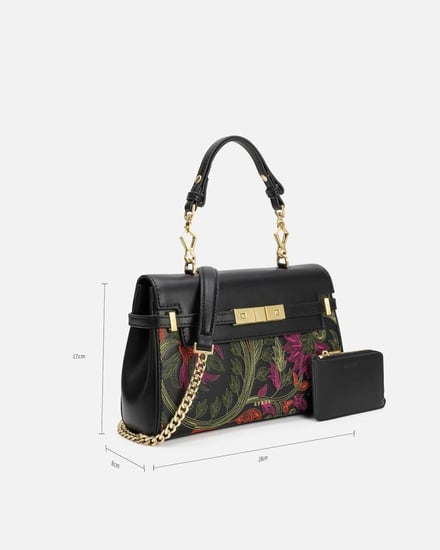 شنطة نسائية بلمسة من الفن بلون أسود