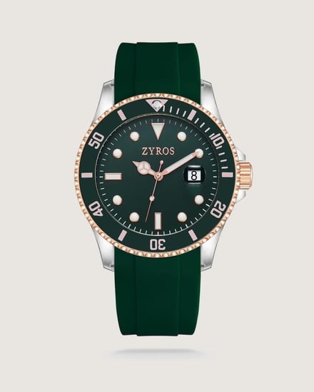 ساعة رجالية من الربل بلون أخضر.