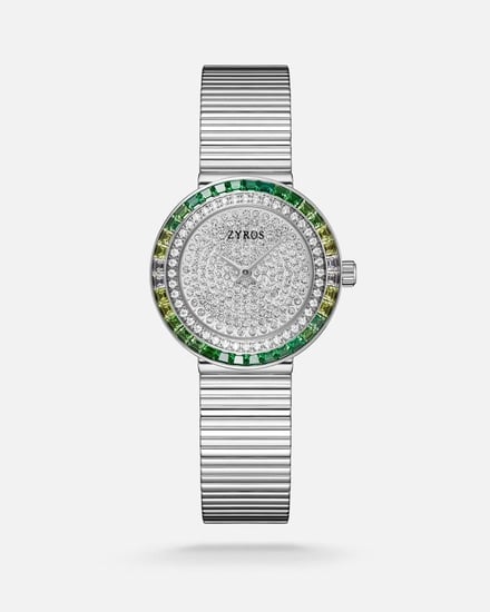 بوكس يحتوي على طقم ساحر وساعة مميزة