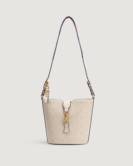 شنطة نسائية صغيرة بلون بيج لكل الأوقات