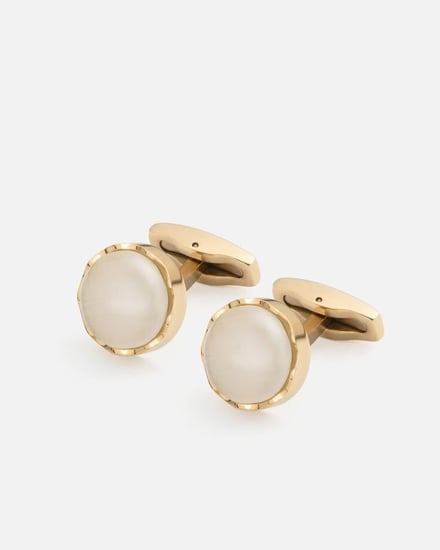 كبك رجالي بتصميم فاخر بلون ذهبي