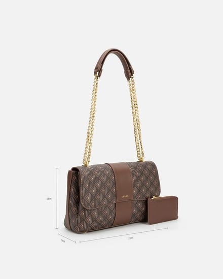 شنطة نسائية بحجم كبير بلون بني منقوش