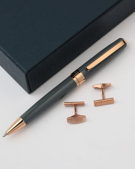 هدية رجالية لتتألق ببساطة وجاذبية