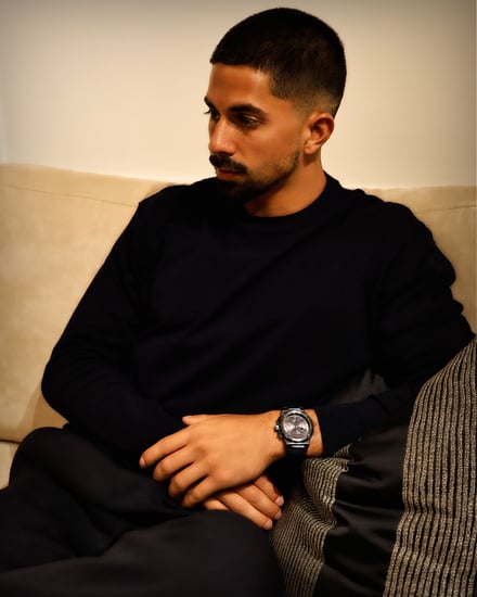 ساعة رجالية بسير ربل بلون أزرق