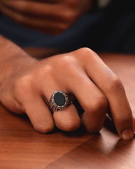 خاتم فضة رجالي فاخر بحجر اونكس أسود
