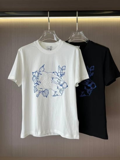 BURBERRY T-shirt