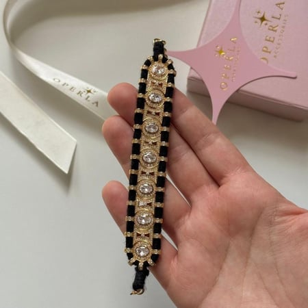 اسوارة كريستال