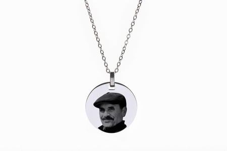 قلادة فضية دائرية B