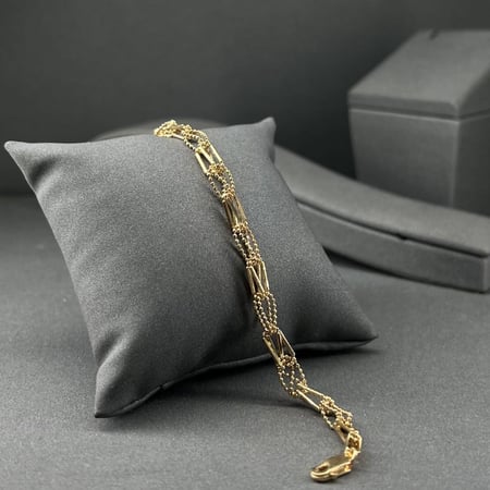 سوارة ذهب صافي  عيار 18       الوزن:5.4g