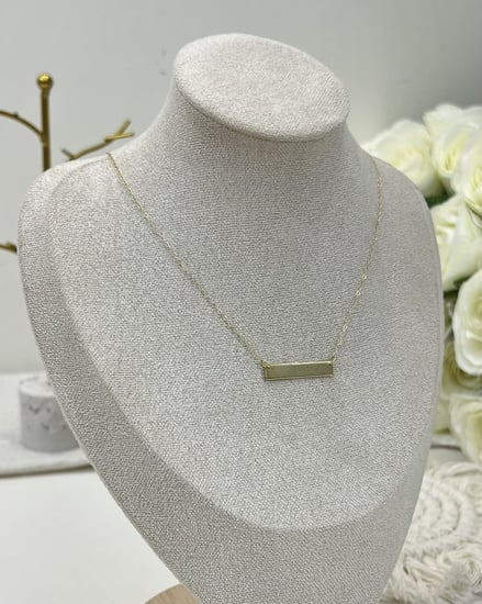 عقد البلاكة ذهب عيار 18     الوزن:1.7g