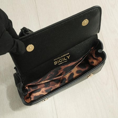 شنطة دولتشي اند قابانا