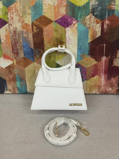 جاكموس - الوان متعددة