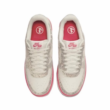 Nike Wmns Air Force 1 '07 Lx Phantom