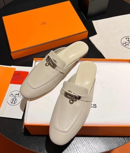 Hermes Nude Mules - Beige