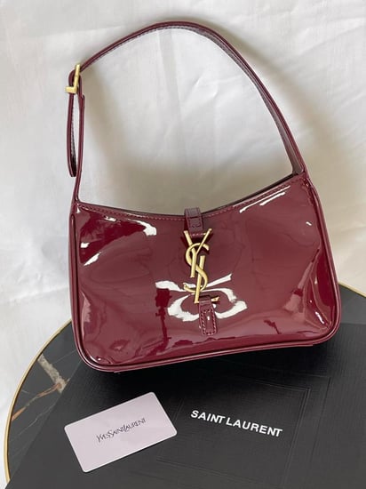 شنطة سان لوران