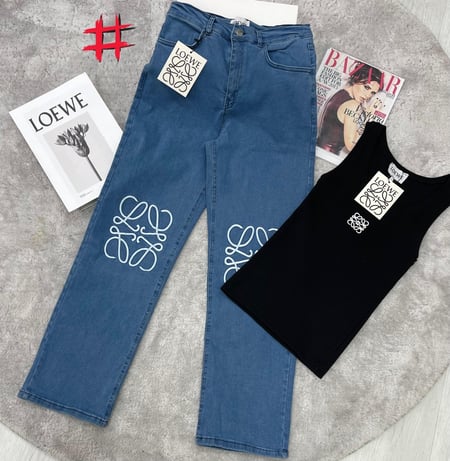 طقم لويفي جينز فاتح