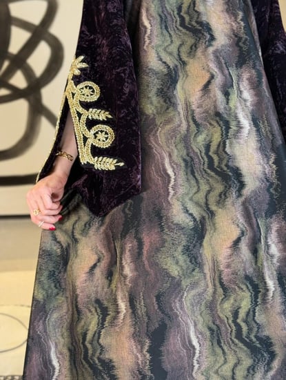 جلابية مخمل شك عالاكمام  بنفسجي داكن-متجر جلابيات فاشن للازياء الراقية