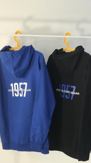 بلوفر الهلال مع عباره مضيئه