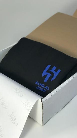 بلوفر الهلال مع عباره مضيئه