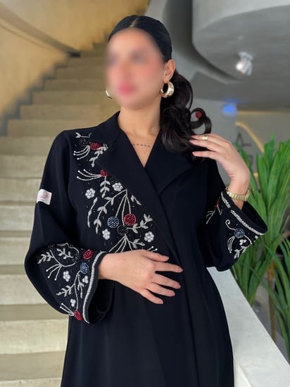 عباية عشوقه - عباية شك ملونه - عباية الموسم - كوني جذابة