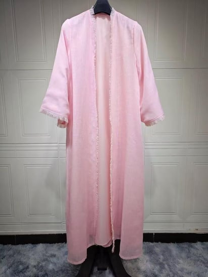 عباية وردية