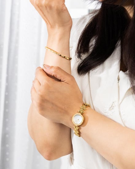 أناقتك في العمل تكتمل مع إختياراتك للساعة التي تناسب اطلالتك العملية