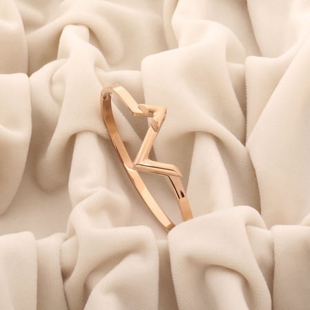 اسوارة نسائية باللون النحاسي