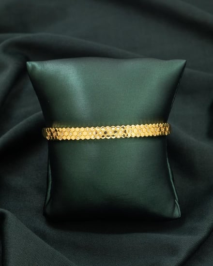 إكسسوار صُمم ليمنحك حضوراً مختلفاً ولمسة تميز واضحة