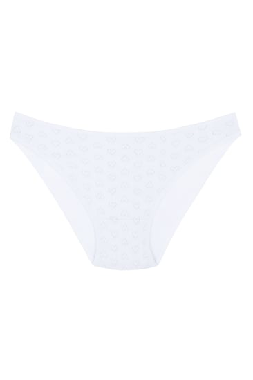 ملابس داخلية نسائية