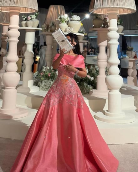 فستان سهره اللون خربزي  خامه ميكادو وتطريز يدوي  MN