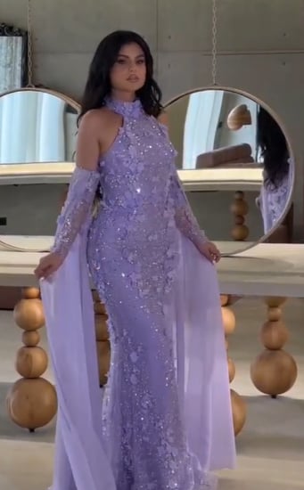 فستان سهره اللون موف القماش كلفه ورد بطانه باربي  اضافه اكمام جورجيت  من متجر جوهره  LA