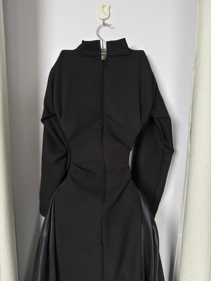 فستان سهره رندا حجاج اللون اسود خامه باربي تفته كوري  بطانه  من متجر جوهره  KN QN