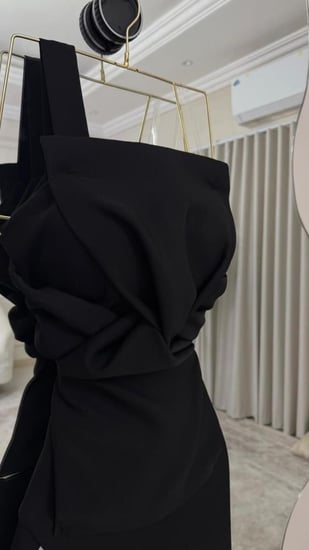 فستان اسود ابيض MN