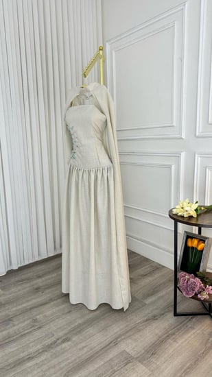 فستان بيج الخامه:لينن اصلي تطريز يدوي كرستال