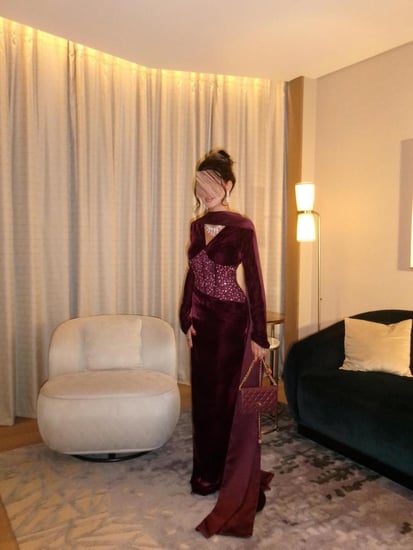 فستان سهره عنابي المخمل كوري تطريز يدوي  شال تفته من متجر جوهره LL