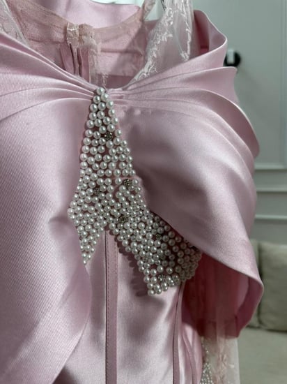 فستان سهره اللون وردي باربي ميكادو  فصوص كبس  من متجر جوهره DN