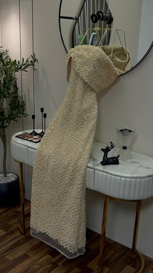 فستان سهره  اللون وردي  من متجر جوهره D  LF