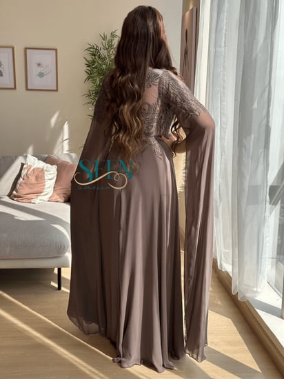 فستان ناعم مطرز بالكريستال-3