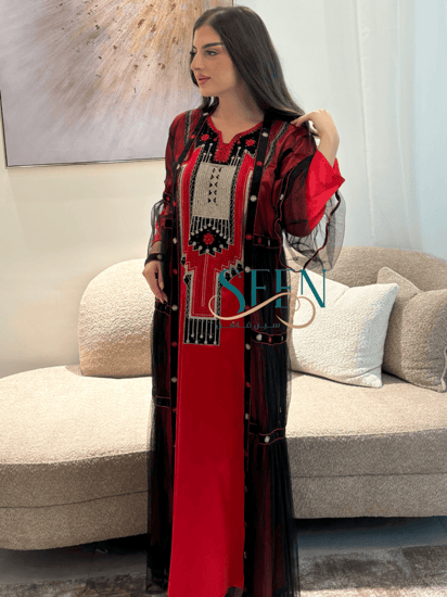 جلابيه عسيريه باللون الأحمر