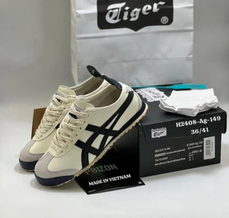 Tiger shoes  - Black mexico 66