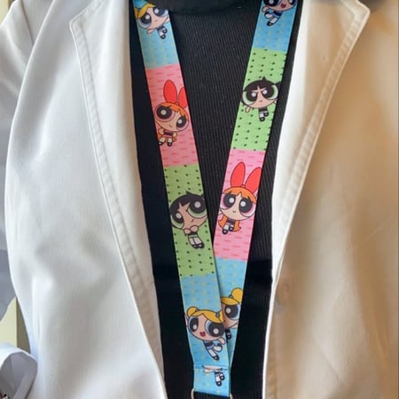 حامل بطاقة فتيات القوة